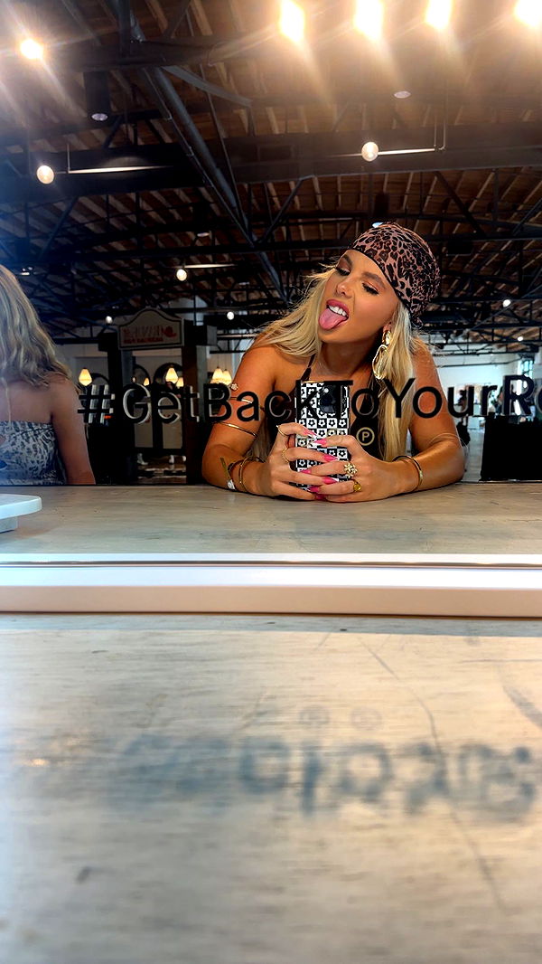 ellieblue2842 image ~ Altpins