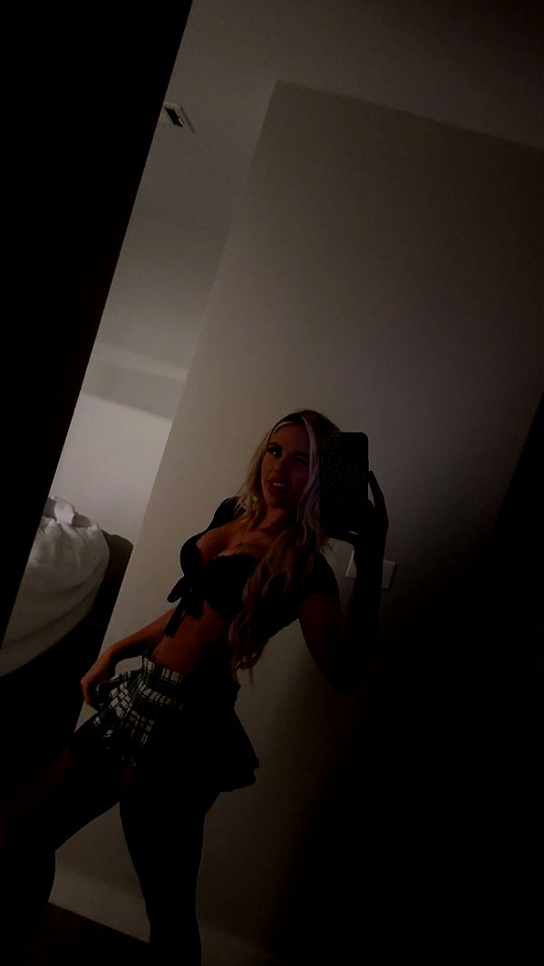 ellieblue2842 image ~ Altpins