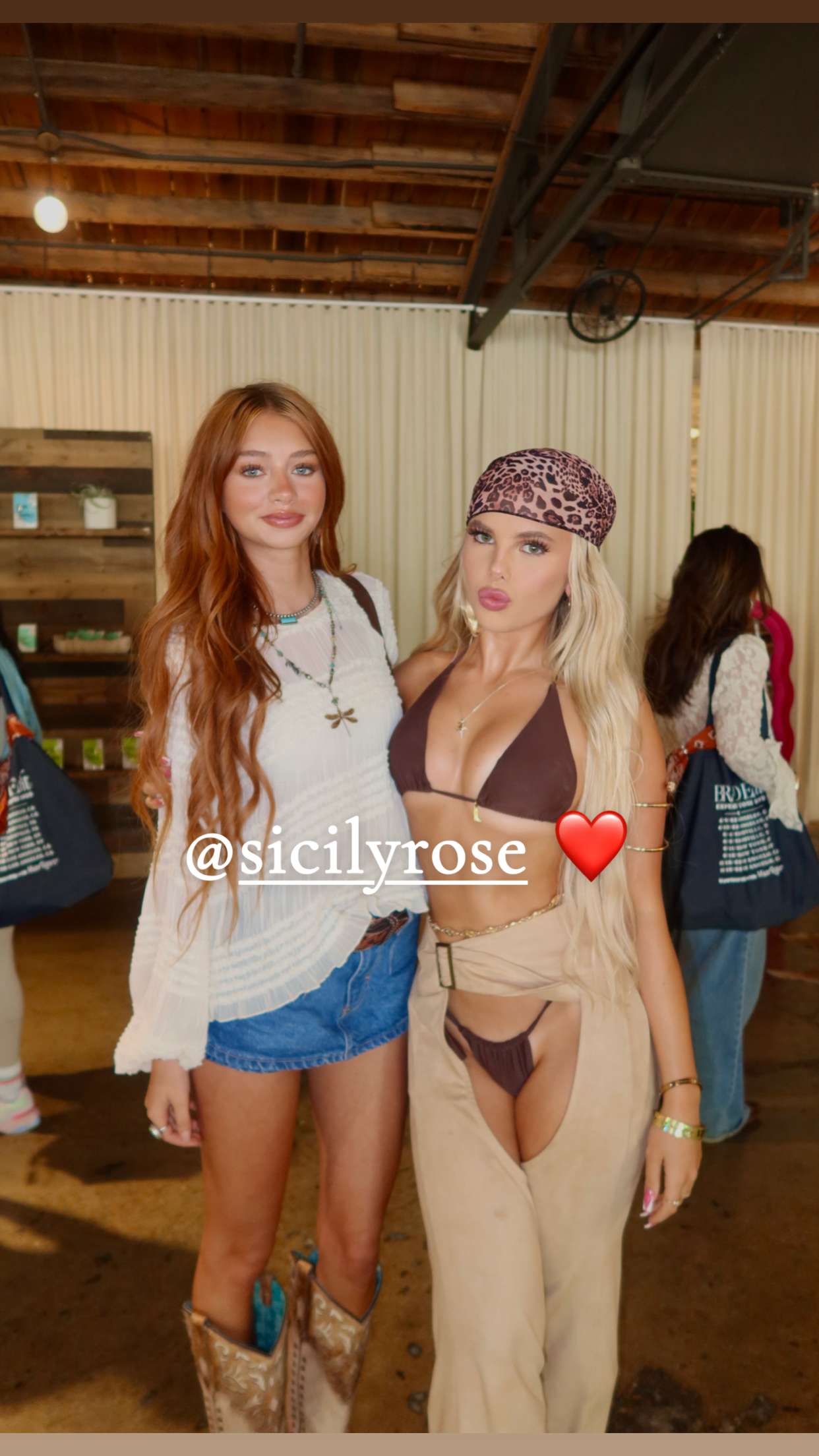 ellieblue2842 snapchat image archive image