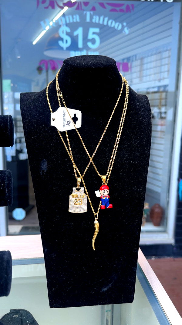 ellieblue2842 image ~ Altpins