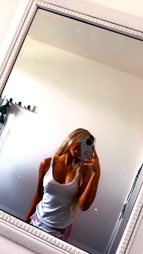 ellieblue2842 image ~ Altpins