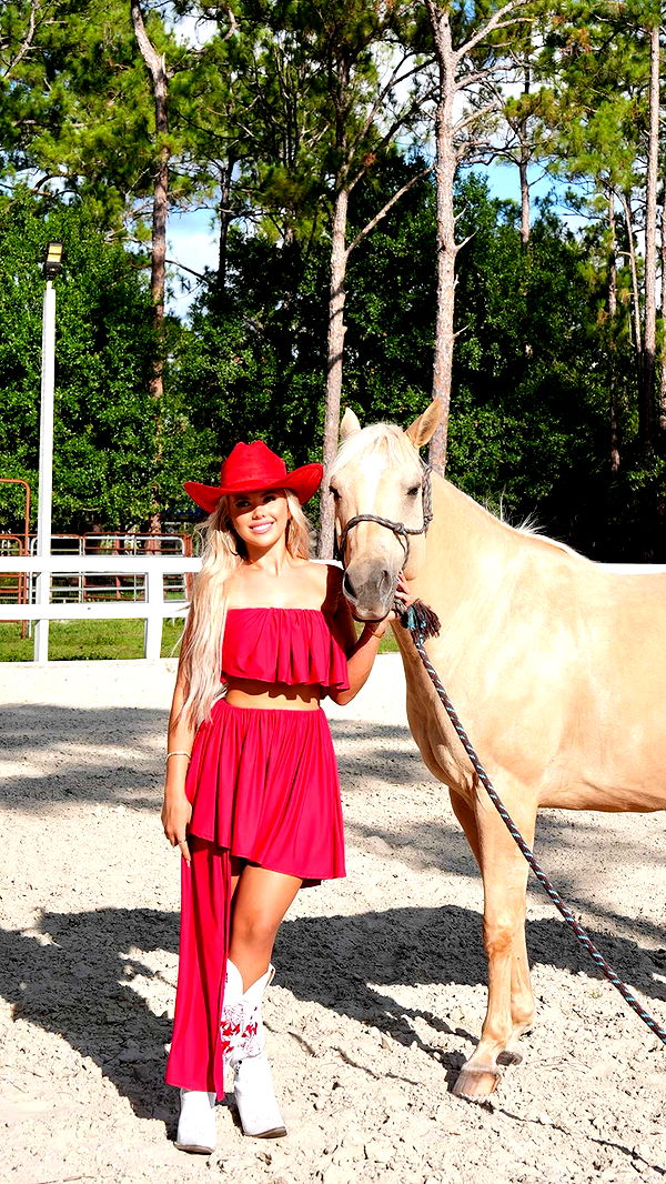 ellieblue2842 image ~ Altpins