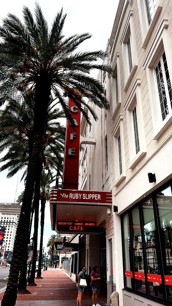 ellieblue2842 image ~ Altpins