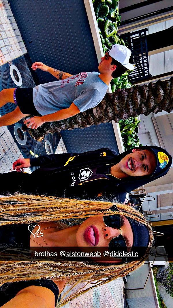 ellieblue2842 image ~ Altpins