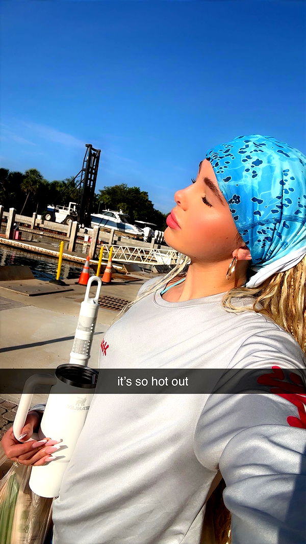 ellieblue2842 image ~ Altpins