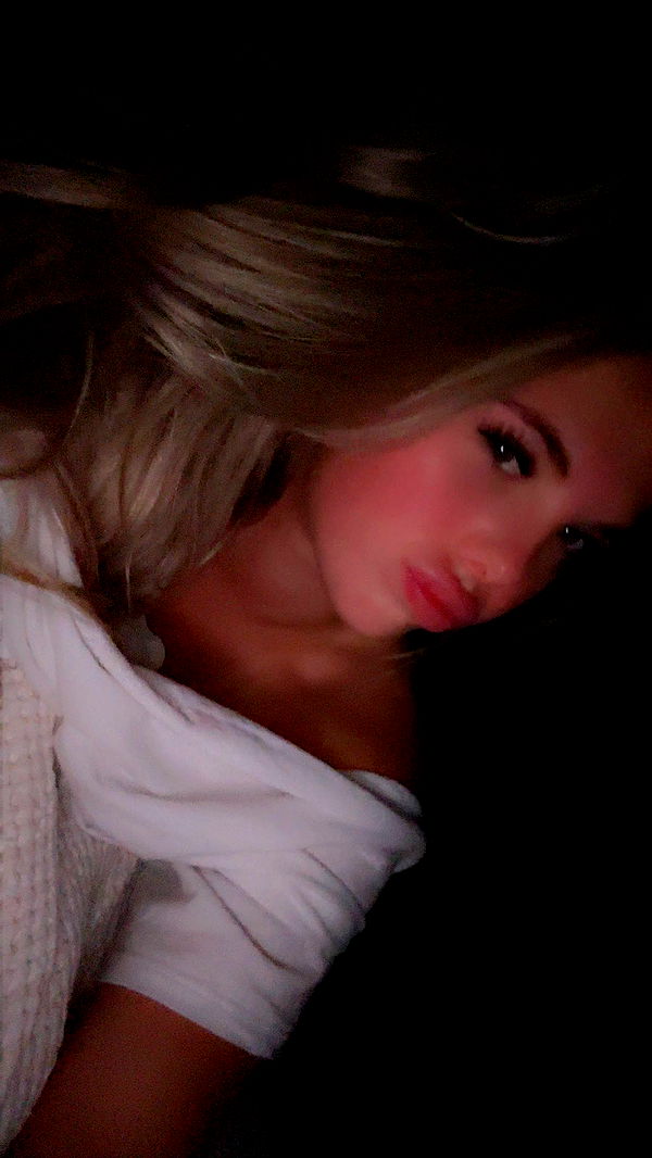 ellieblue2842 image ~ Altpins