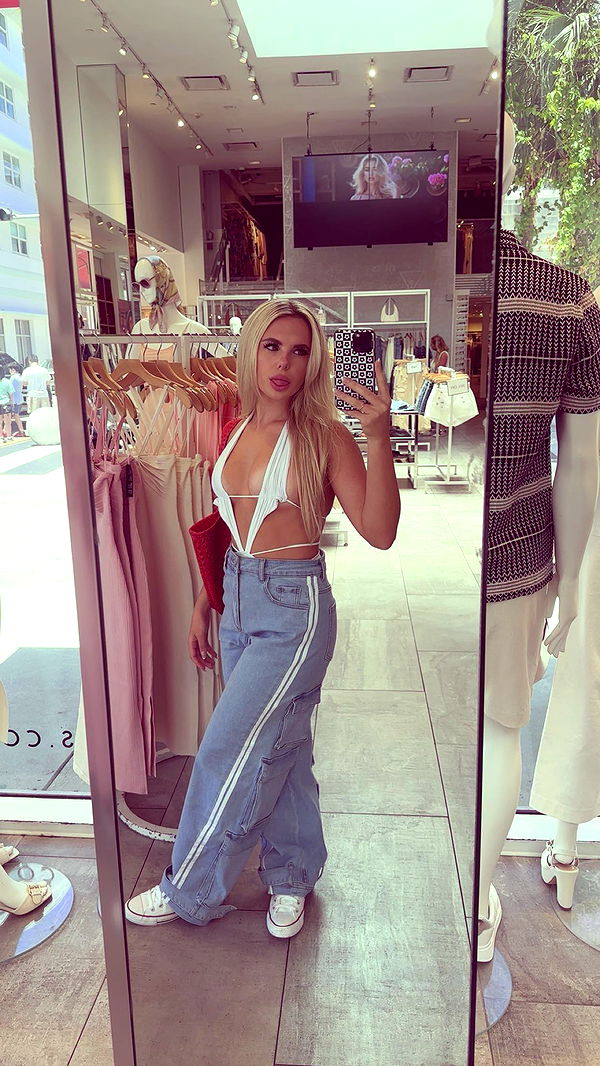 ellieblue2842 image ~ Altpins