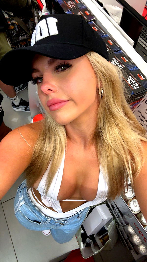 ellieblue2842 image ~ Altpins