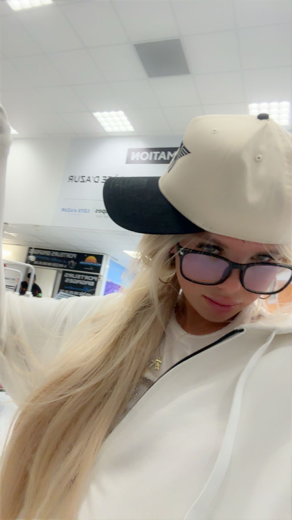 ellieblue2842 snapchat image archive image