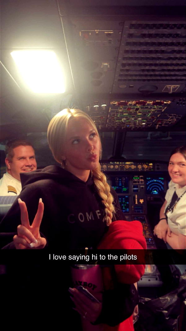 ellieblue2842 image ~ Altpins