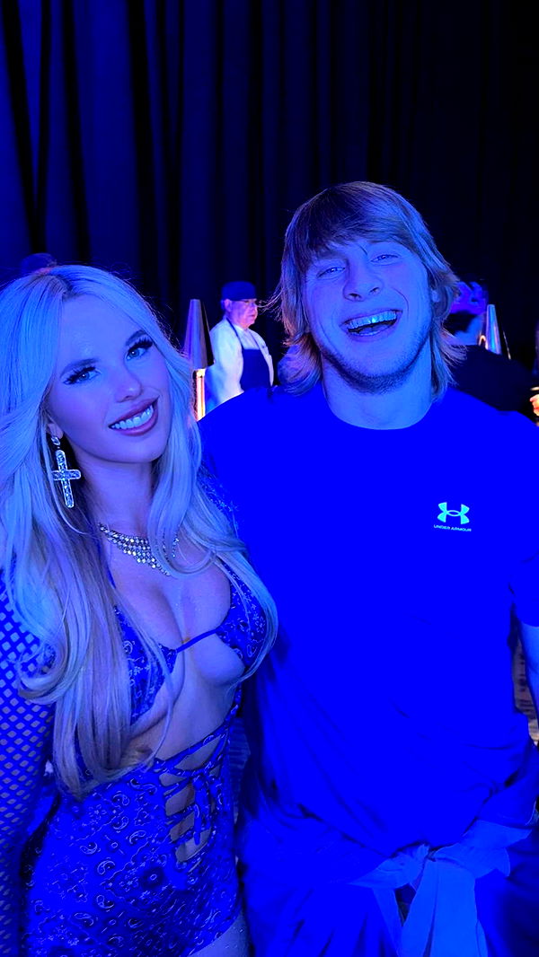 ellieblue2842 image ~ Altpins