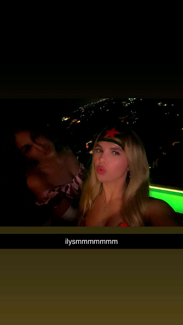 ellieblue2842 image ~ Altpins