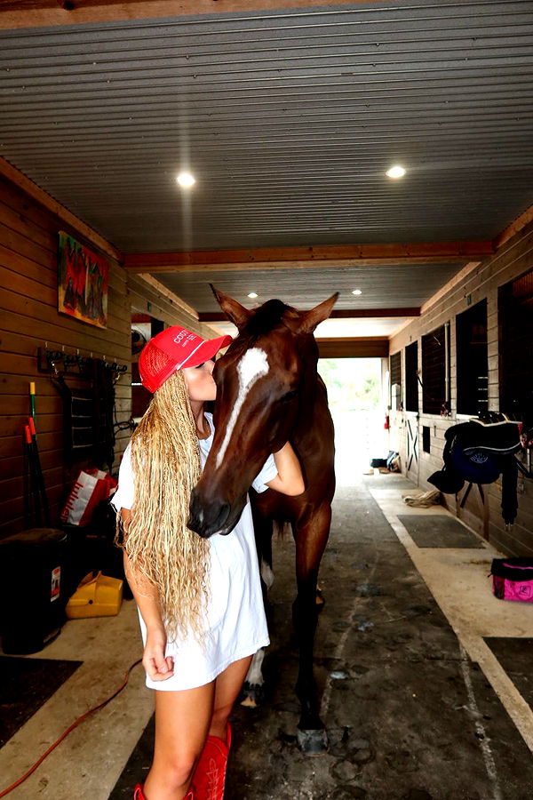 ellieblue2842 image ~ Altpins