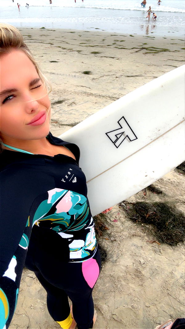 ellieblue2842 image ~ Altpins