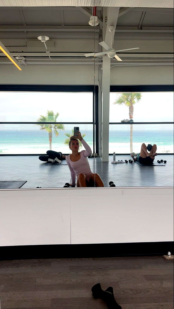 ellieblue2842 image ~ Altpins