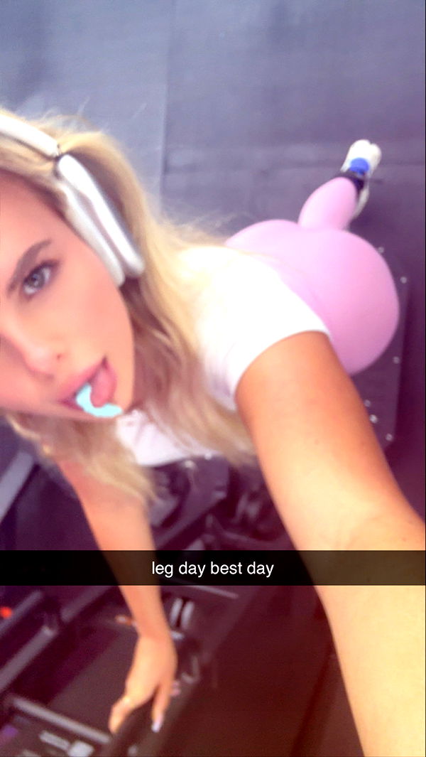 ellieblue2842 image ~ Altpins