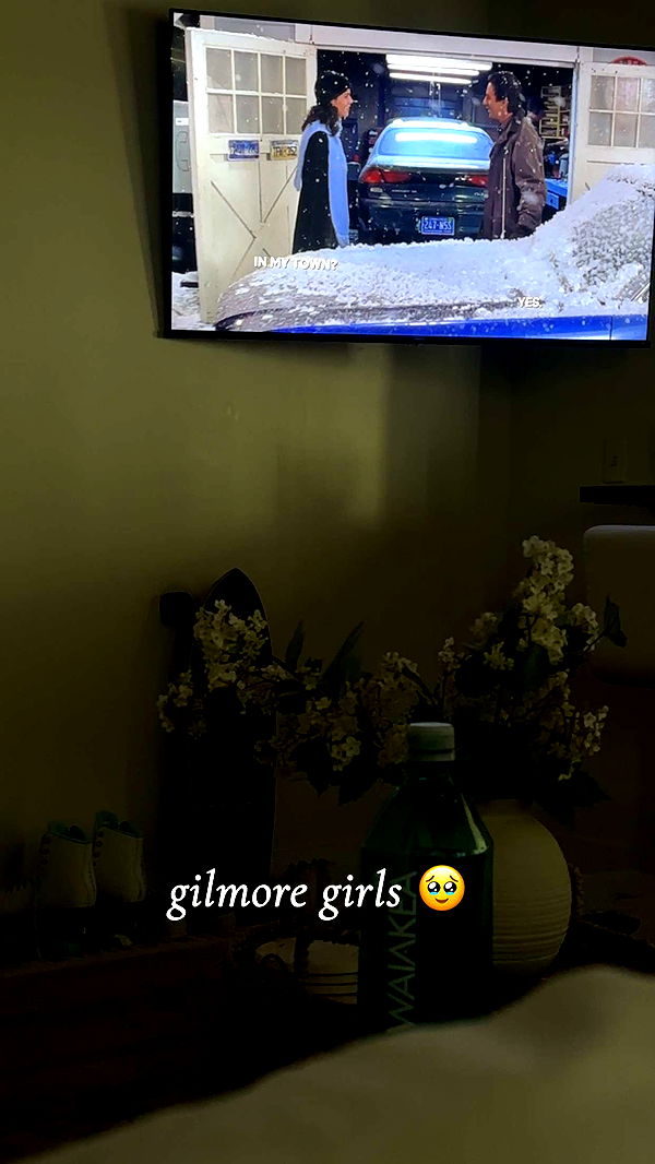 ellieblue2842 image ~ Altpins