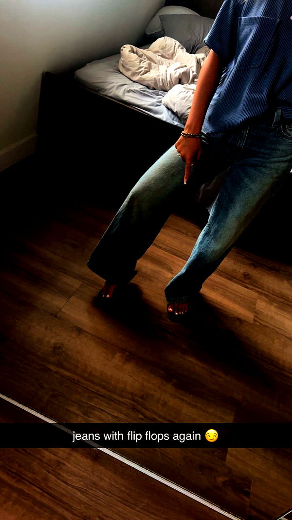 ellieblue2842 image ~ Altpins