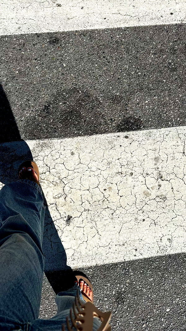 ellieblue2842 image ~ Altpins