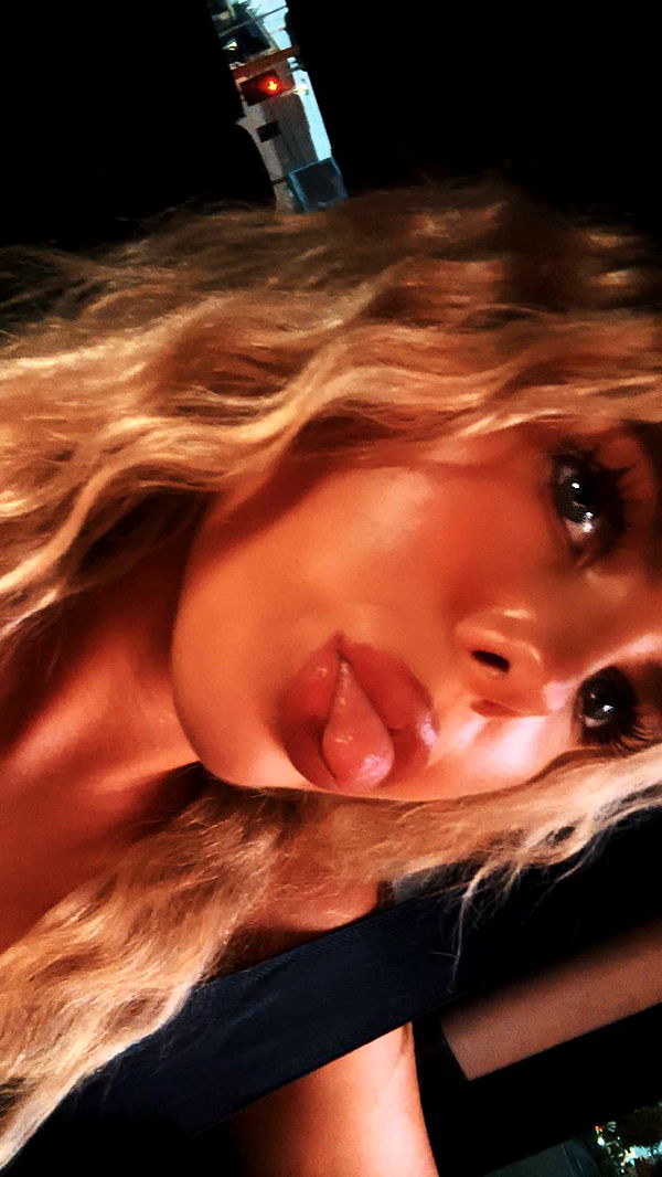 ellieblue2842 image ~ Altpins