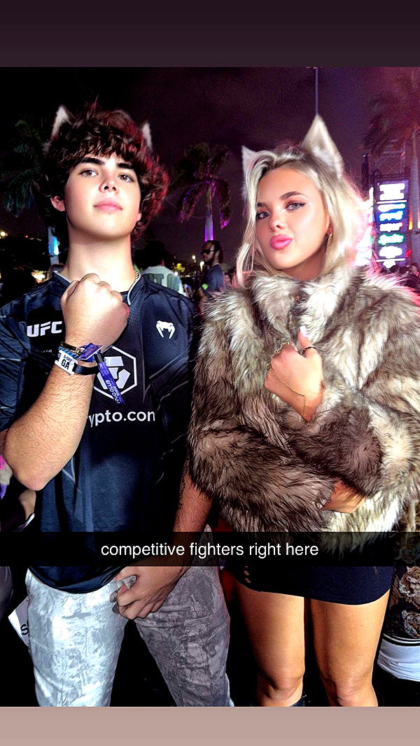 ellieblue2842 image ~ Altpins