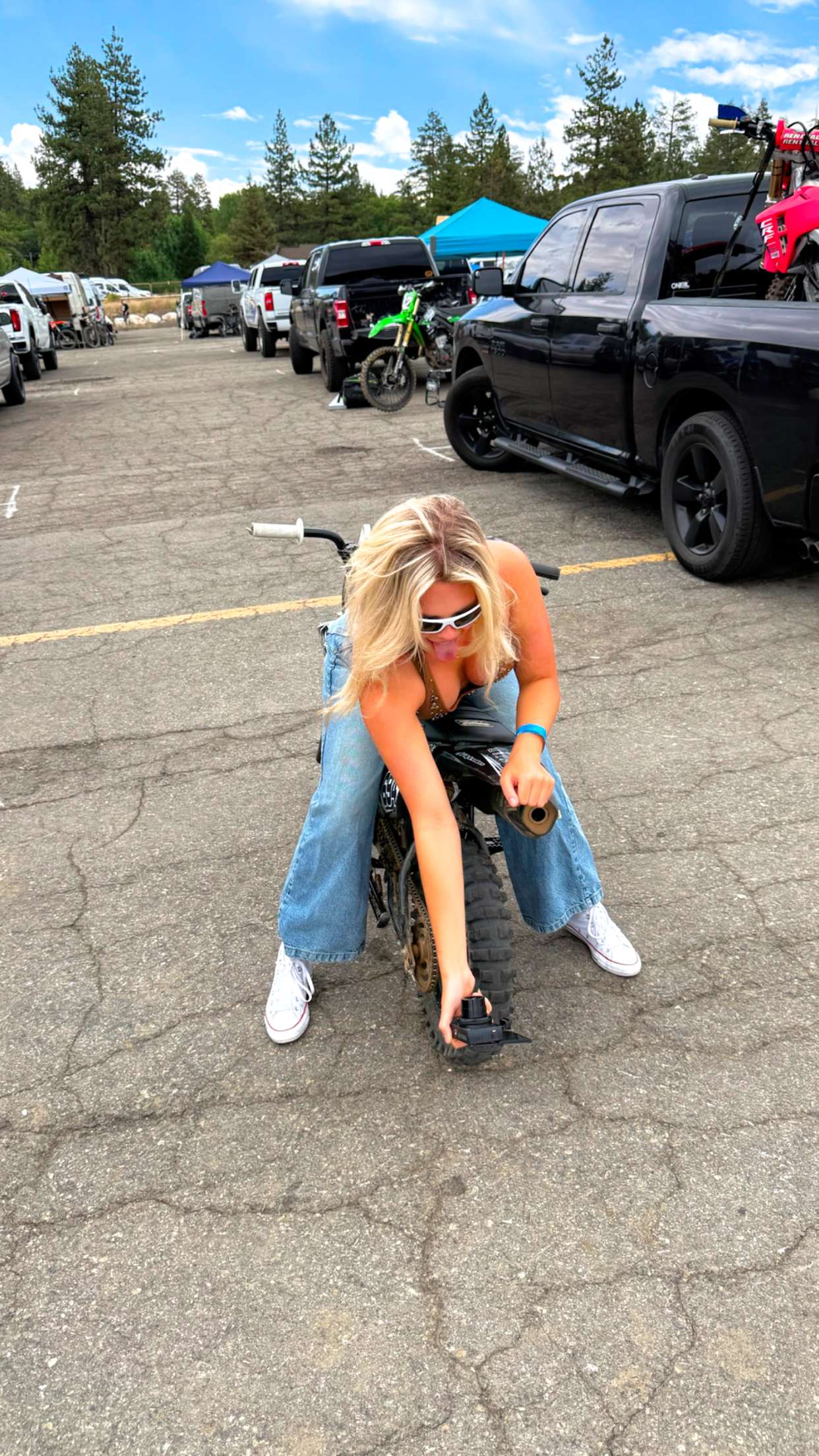 ellieblue2842 snapchat image archive image