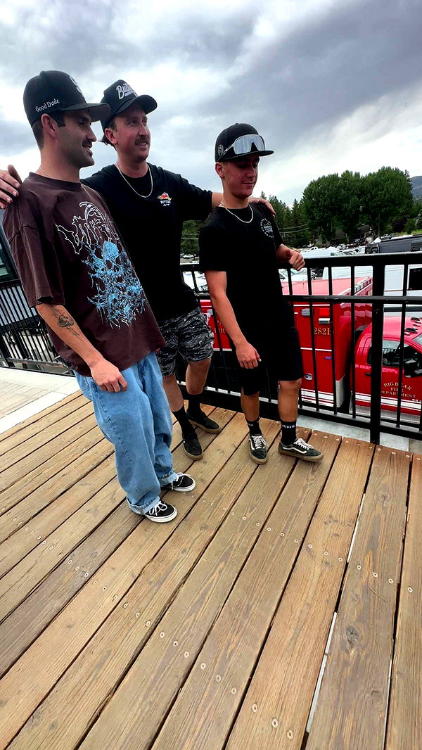 ellieblue2842 image ~ Altpins