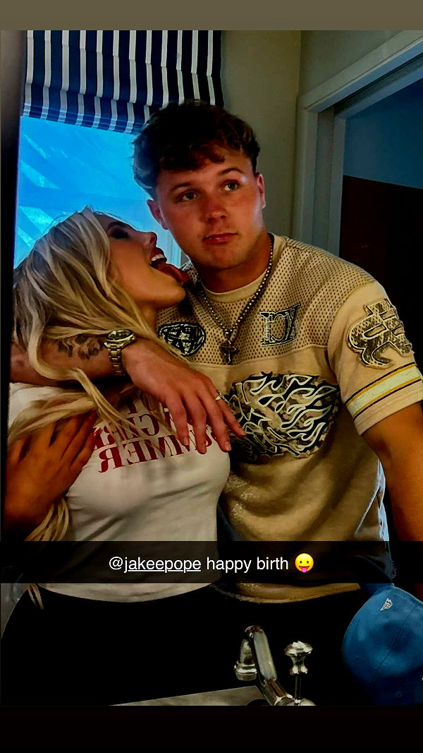 ellieblue2842 image ~ Altpins