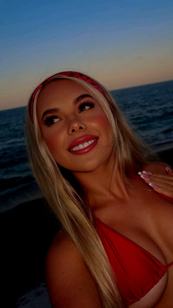 ellieblue2842 image ~ Altpins