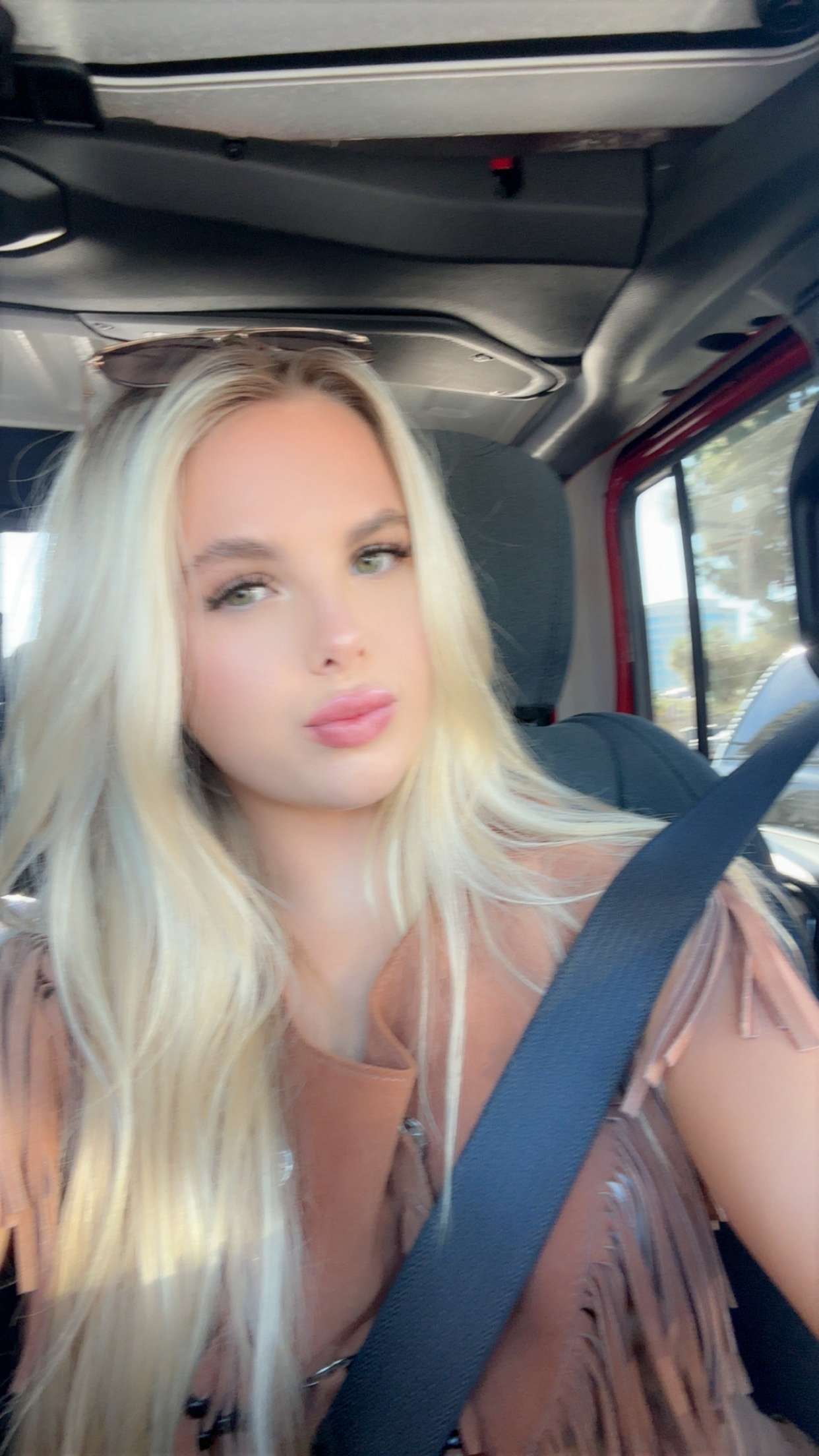 ellieblue2842 snapchat image archive image