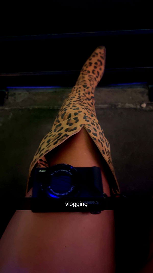 ellieblue2842 image ~ Altpins