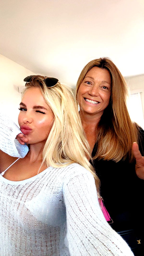 ellieblue2842 image ~ Altpins