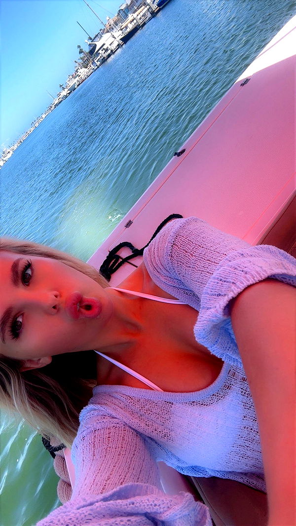 ellieblue2842 image ~ Altpins