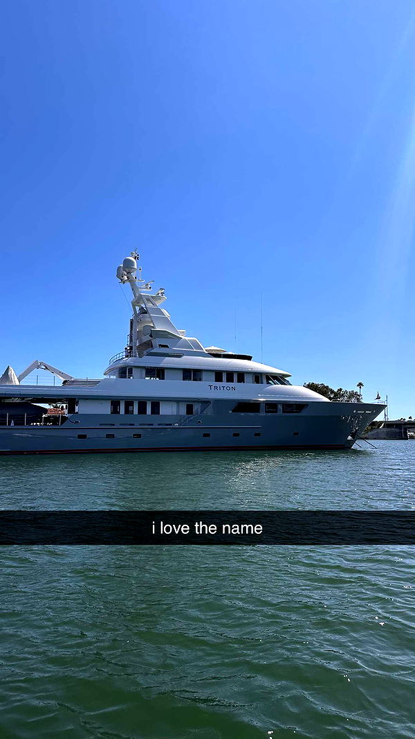 ellieblue2842 image ~ Altpins