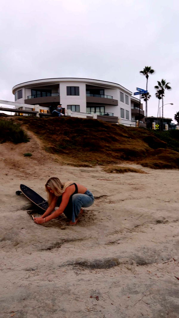 ellieblue2842 image ~ Altpins