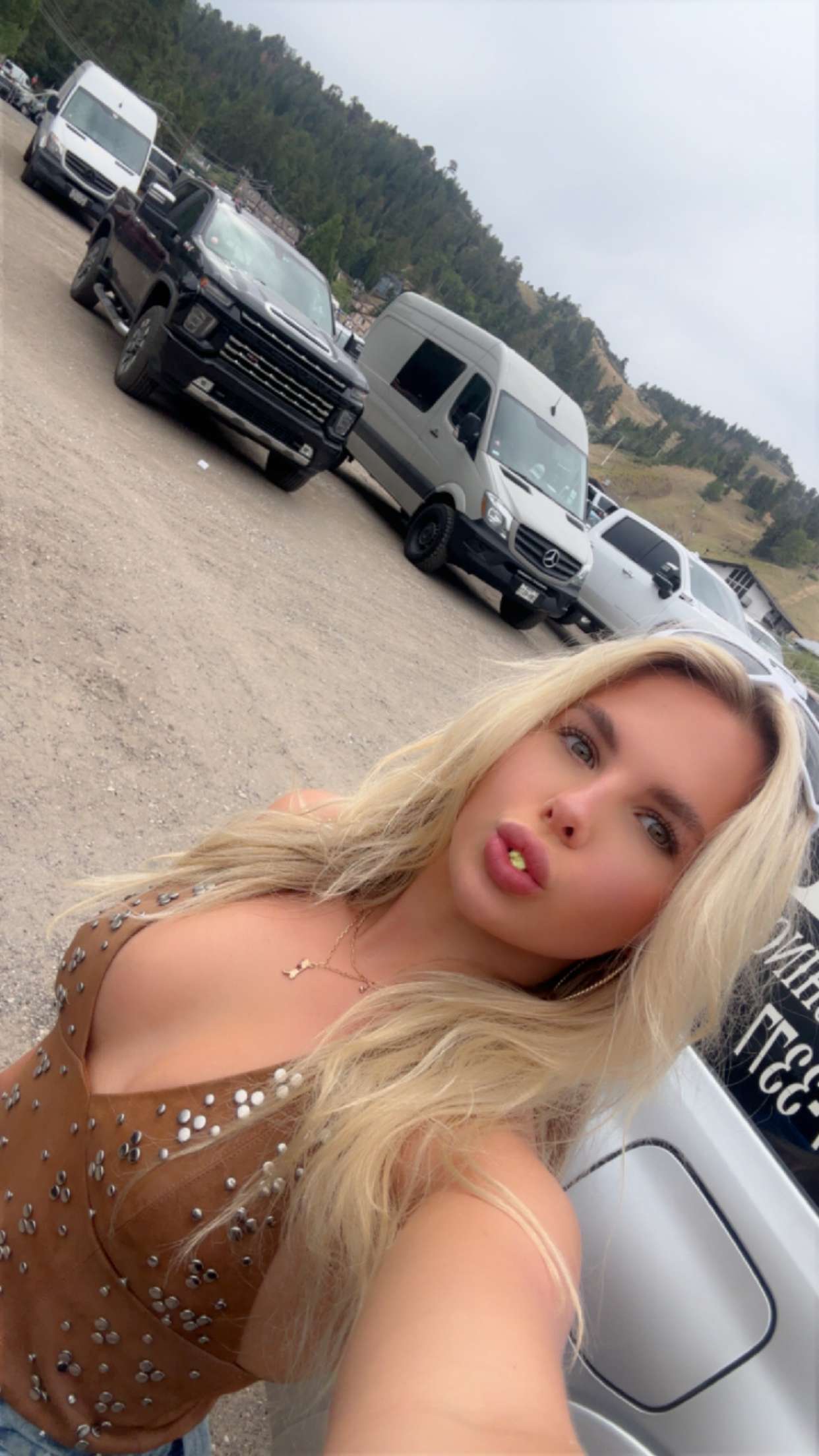 ellieblue2842 snapchat image archive image