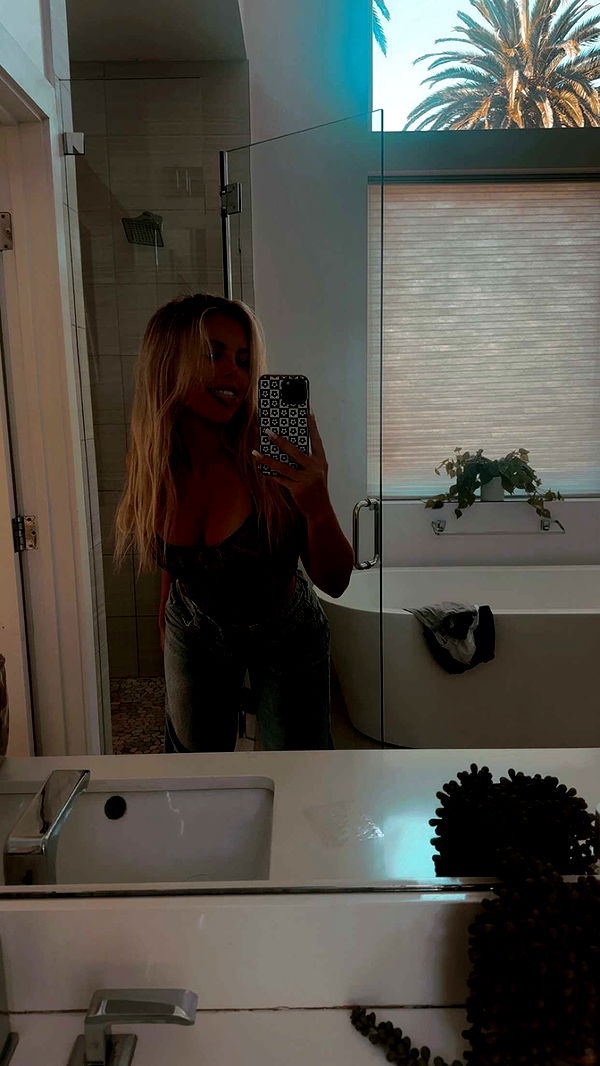 ellieblue2842 image ~ Altpins