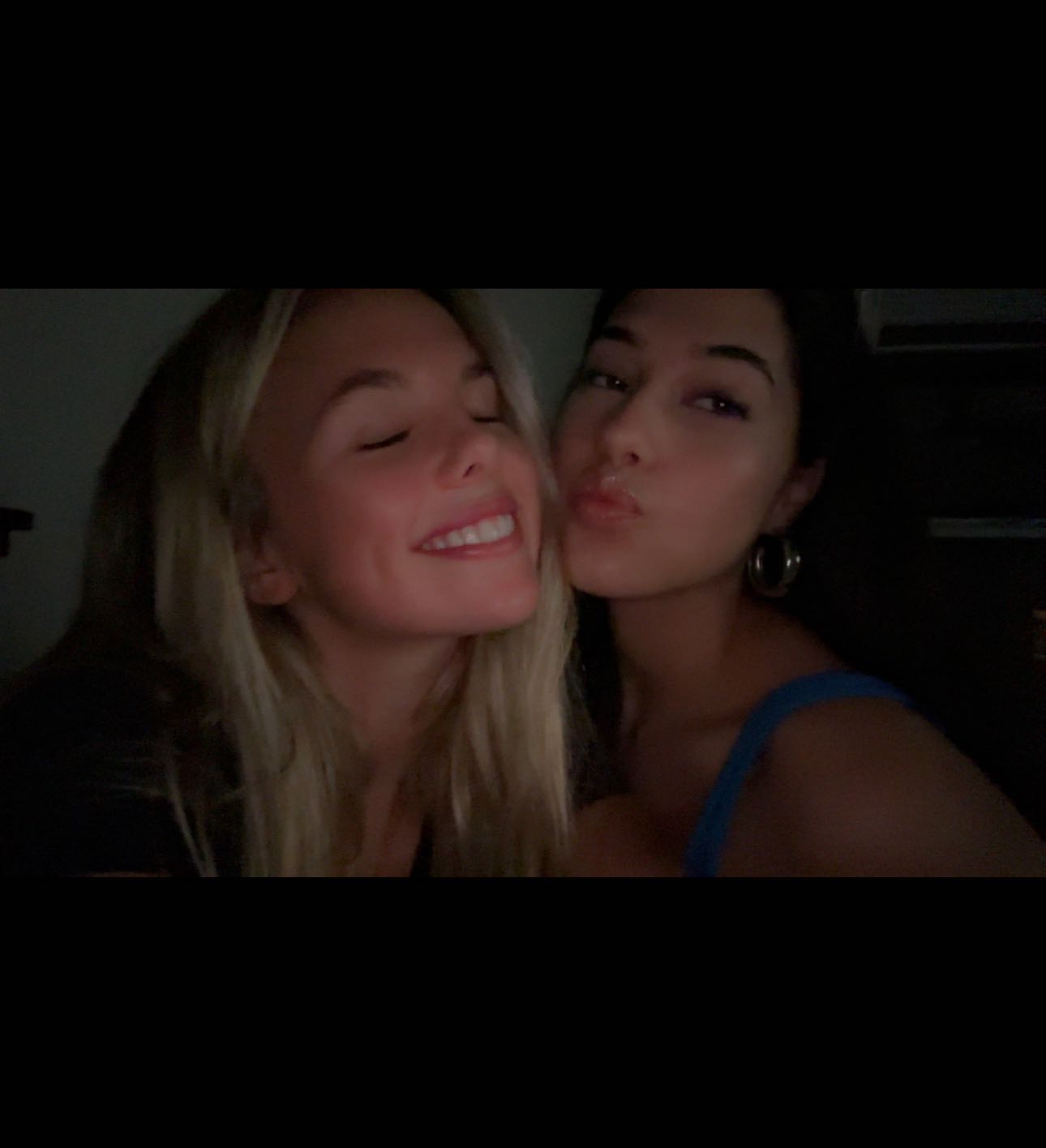 ellieblue2842 snapchat image archive image