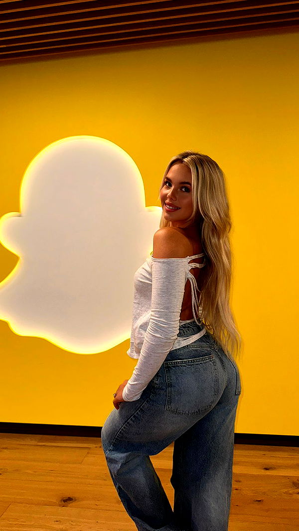 ellieblue2842 image ~ Altpins