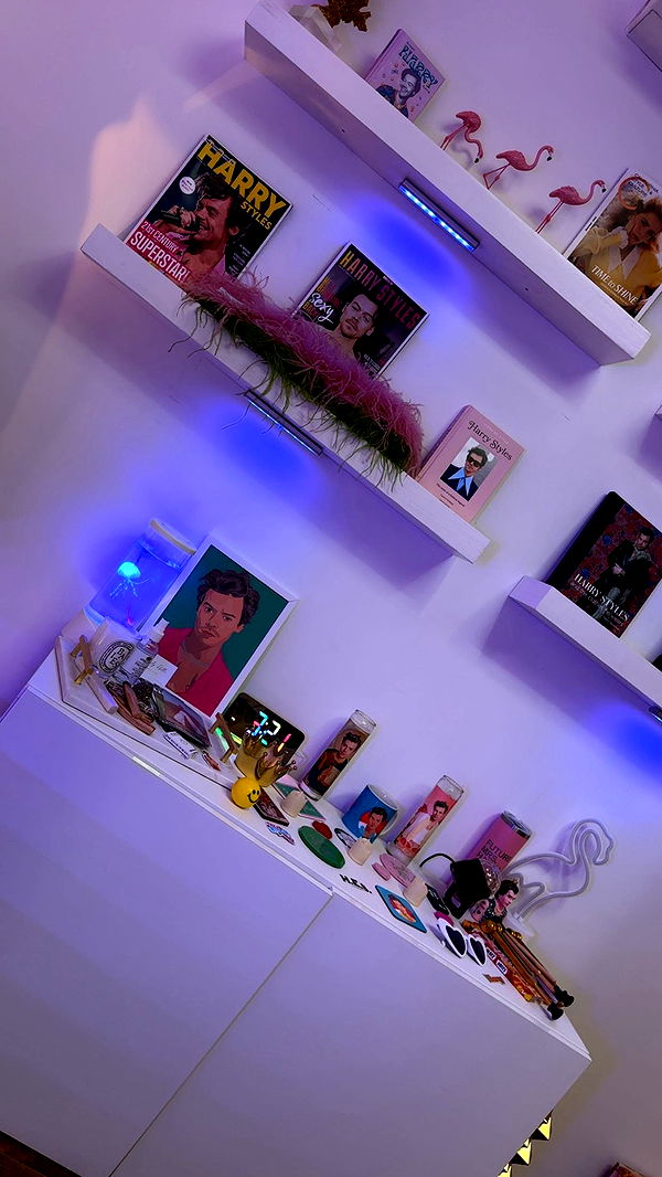 ellieblue2842 image ~ Altpins