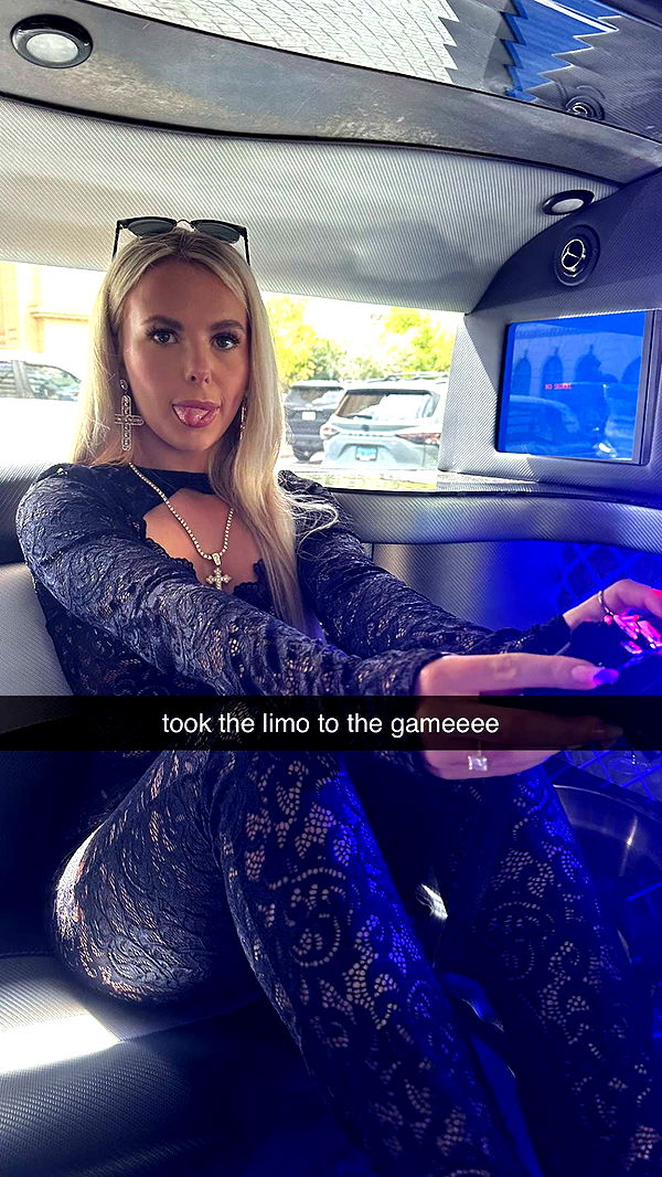 ellieblue2842 image ~ Altpins