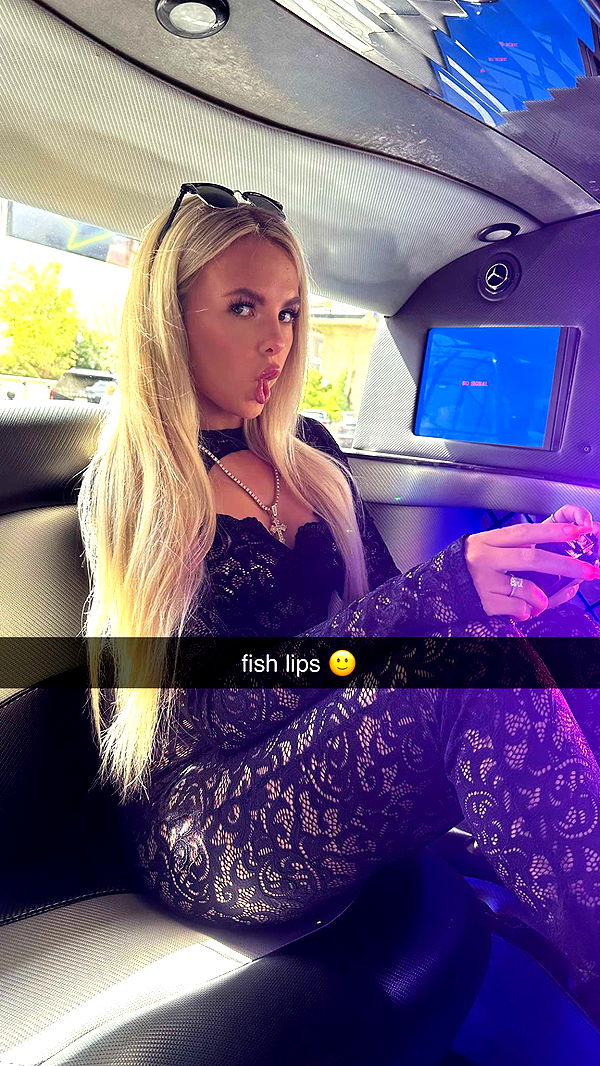 ellieblue2842 image ~ Altpins