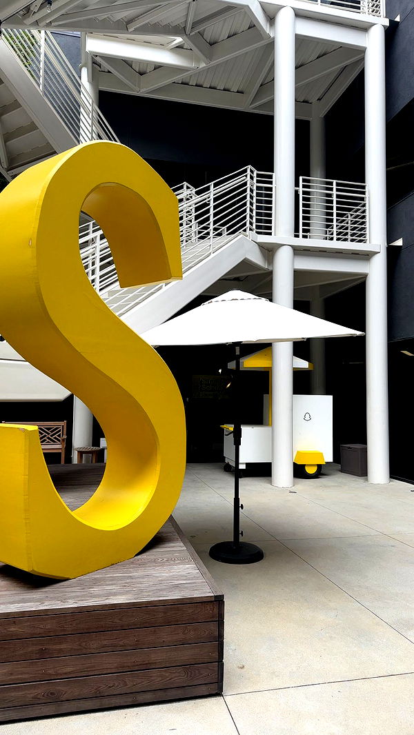 ellieblue2842 image ~ Altpins