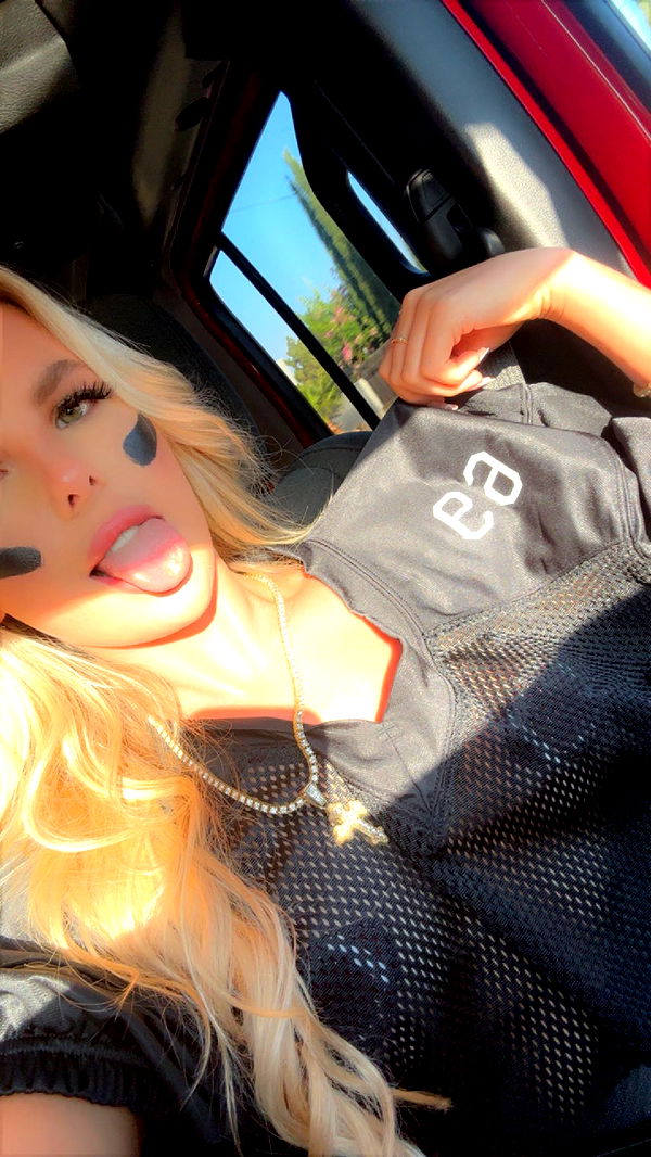 ellieblue2842 image ~ Altpins