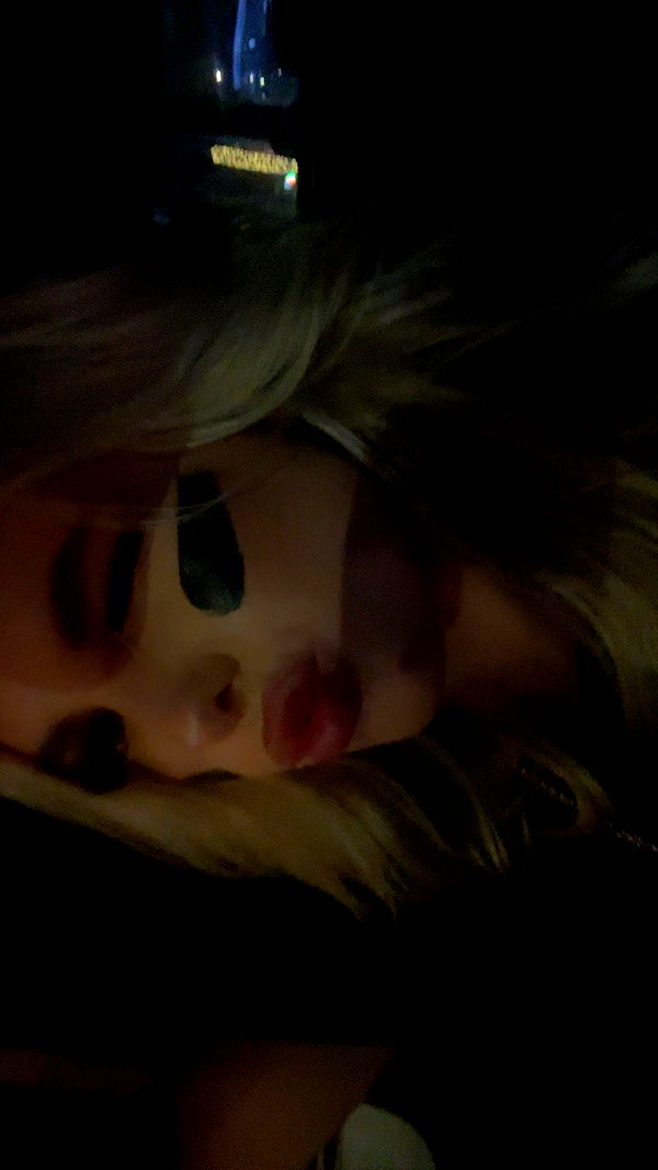 ellieblue2842 image ~ Altpins