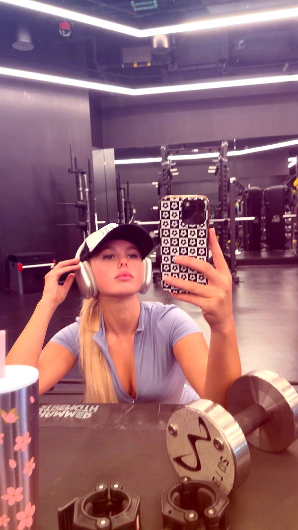 ellieblue2842 image ~ Altpins