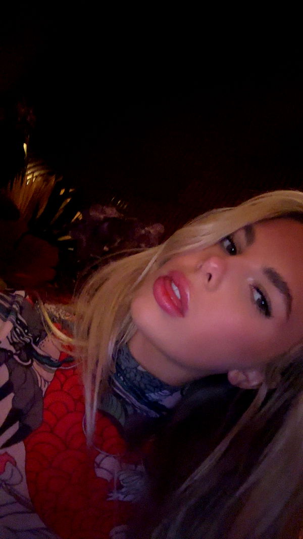 ellieblue2842 image ~ Altpins