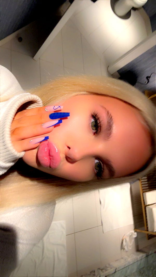 ellieblue2842 image ~ Altpins