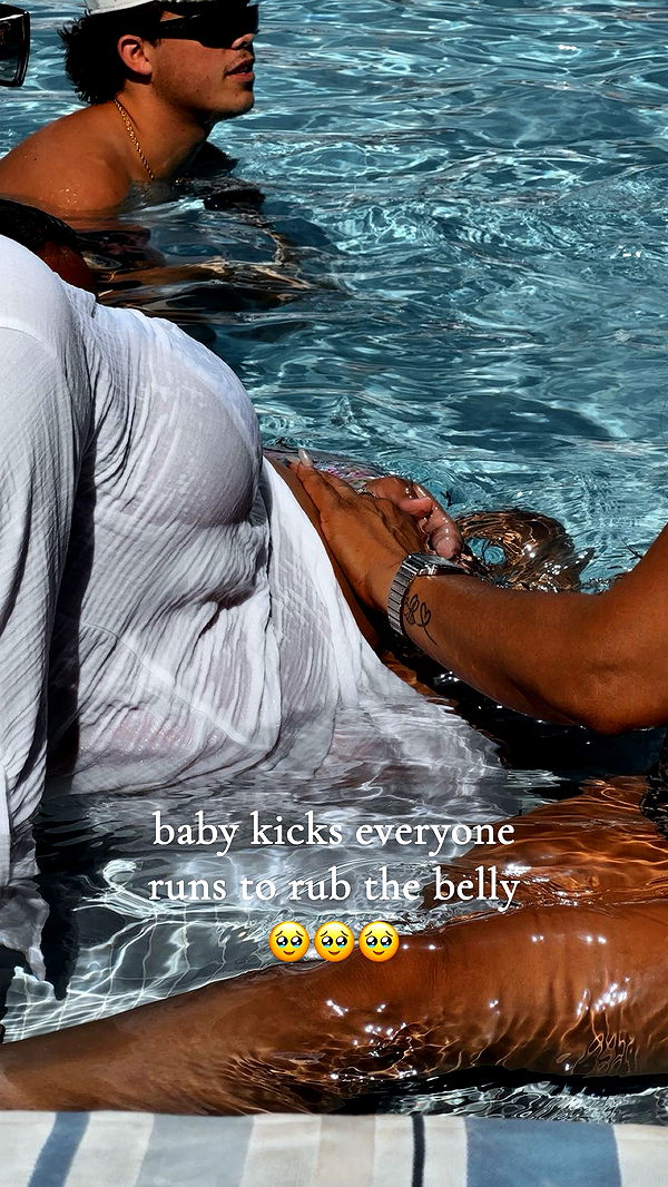 ellieblue2842 image ~ Altpins