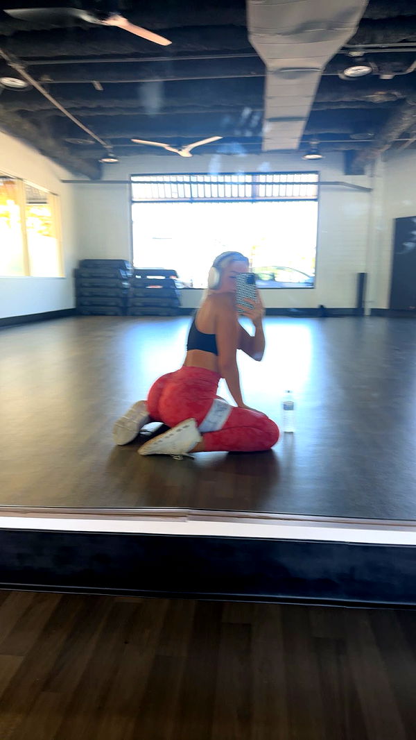 ellieblue2842 image ~ Altpins